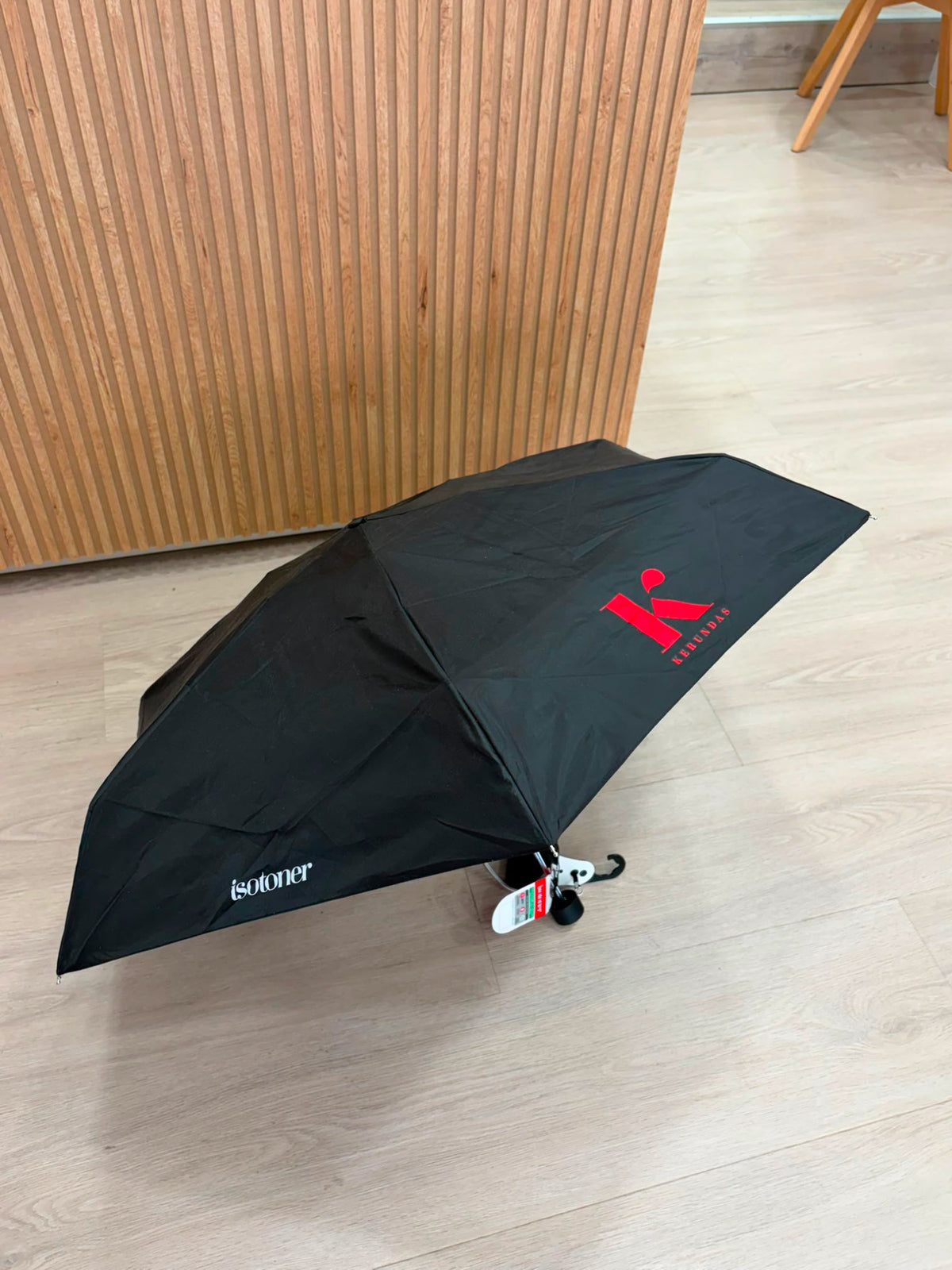 Le Parapluie